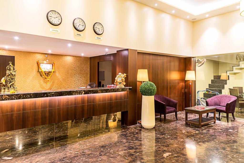 Treebo Premium Grand Emerald Pimpri-Chinchwad エクステリア 写真